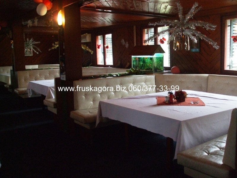 http://www.fruskagora.biz/wp-content/gallery/hotel-fruska-gora-restoran/hotel-fruska-gora-restoran-01.jpg